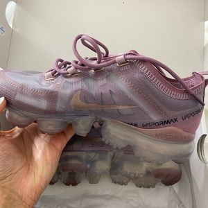 Women’s Nike vapormax